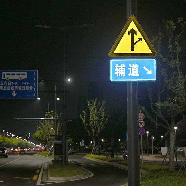 LED Internally Illuminated Road Signs