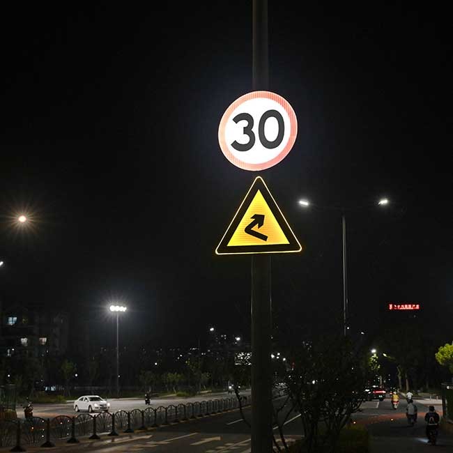 LED Internally Illuminated Road Signs